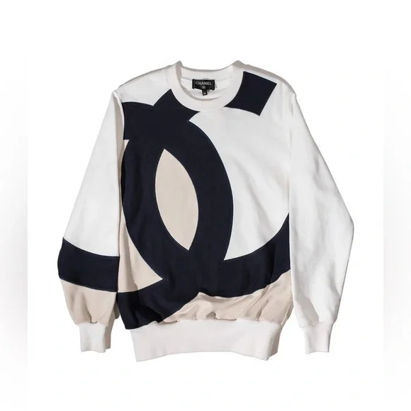 Authentic CHANEL CC Logo Crew Neck Sweatshirt Jumper Pullover Top ⭐️AUTHENTIC 38